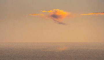 2722 Orangefarbene Wolke von Adrien Hendrickx
