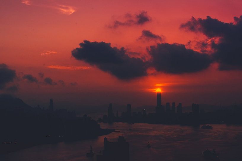 Hong Kong by Hello Pompoyo