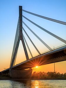 Pont sur le Rhin inférieur à Wesel