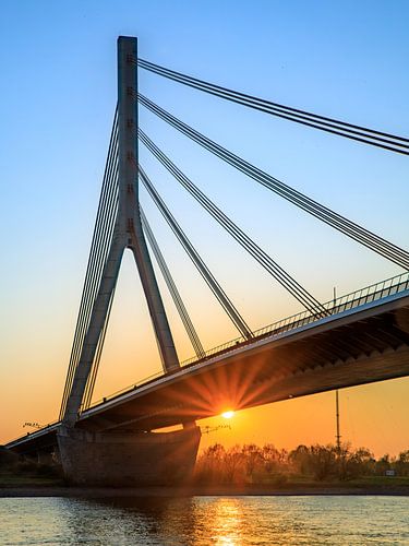 Brug over de Nederrijn Wesel van Frank Heldt