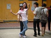Hip youngsters - Vietnam van Daniel Chambers thumbnail