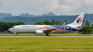 Malaysia Airlines Boeing 737-800 passagiersvliegtuig. van Jaap van den Berg