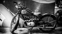 Eysink Villiers Retro-Motorrad schwarz und weiß