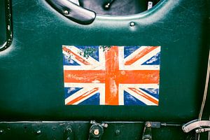 Bentley 4½ Liter englischer Oldtimer mit einer Union Jack Flagge.