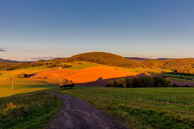 Balade au crépuscule dans la belle lumière de Schmalkalden par Oliver Hlavaty
