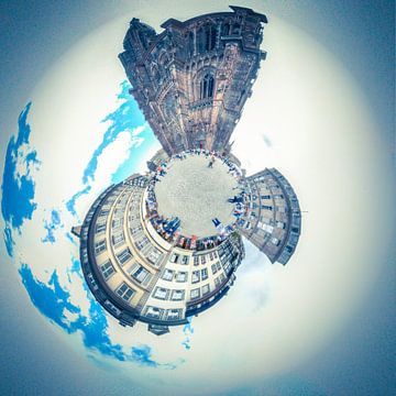 Mini-Planet 360° Notre-Dame-Kathedrale von Straßburg. von Paul Marnef