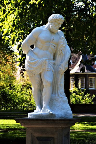 Hercules Image Valkenbergpark Breda by Maurits Bredius