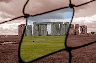 Peek through Stonehenge  van Henry van Schijndel thumbnail