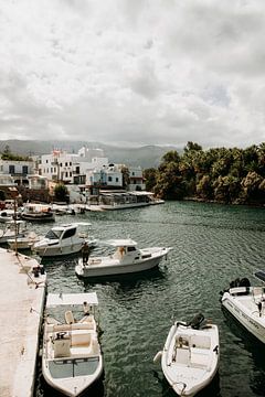 Le petit village de pêcheurs de Sissi en Crète sur Hey Frits Studio