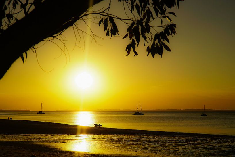 Sunset Fraser Island by Ivo de Rooij