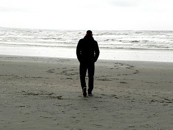 Strandwandeling aan de kust van Bloemendaal