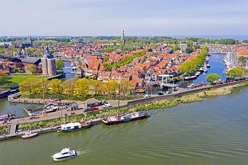 Vue aérienne de la ville d'Enkhuizen sur Eye on You