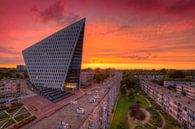 Wolkenkrabber Den Haag tijdens zonsondergang van Rob Kints thumbnail