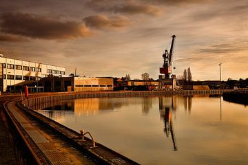 Wochenende | Hafen | Wasser | Dämmerung von Dieter Ludorf