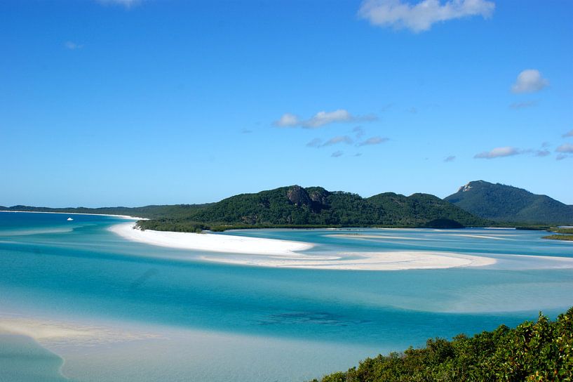 Whitehaven Beach - Whitsunday Islands by Minca de Jong