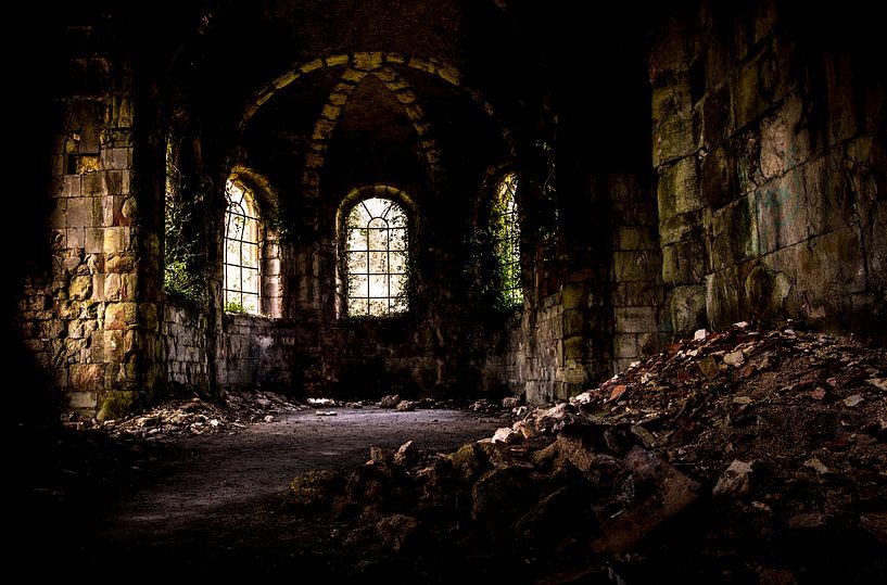 Verlaten kerk in Frankrijk, urbex van Atelier van Saskia