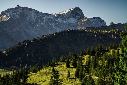 Herfstdag in de bergen van Brandnertal