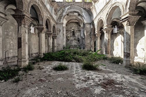 Decay Church 2