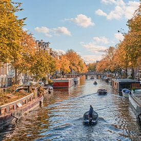 Sommerlicher Tag durch die Grachten von Amsterdam. von Rogier Meurs Photography