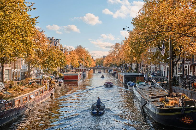 Zomerse dag door de grachten van Amsterdam. van Rogier Meurs Photography