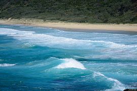 Derrière les vagues sur Frank's Awesome Travels