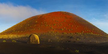 Bombe de lave et Caldera Colorada sur Walter G. Allgöwer