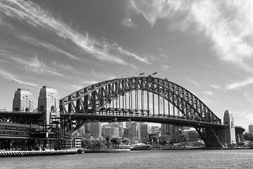 Sydney Harbor Bridge | Monochroom van Melanie Viola