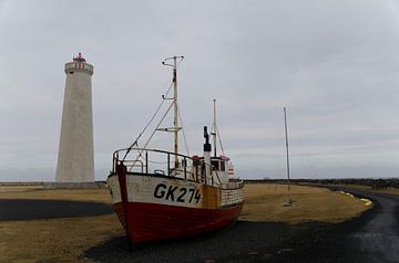 Vuurtoren bij Garður, Ijsland van Hans Peter Debets