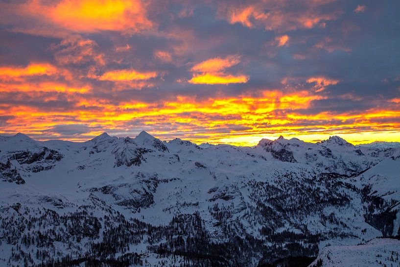 Glowing evening sky in the Radstädter Tauern by Christa Kramer