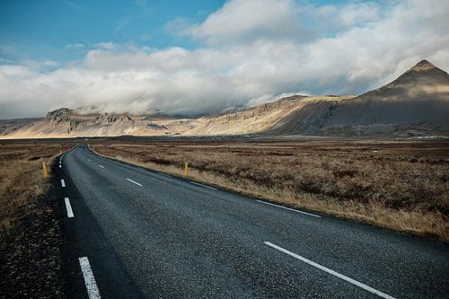 Eindeloze wegen in IJsland