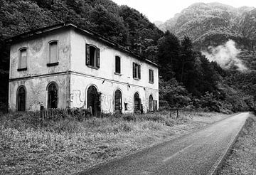 Verloren plaatsen: Alpe Adria-fietspad Pontebba van Angelika Stern