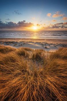 Zonsondergang bij het strand van Castricum