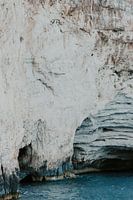 Höhleneingang Cliff Zakynthos "Tor des Poseidon - Wo Licht auf Schatten trifft"