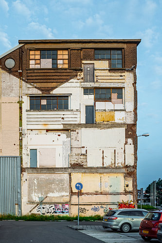 Portes de bâtiments destinés à la démolition