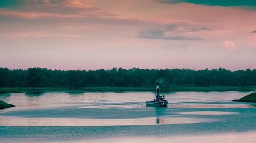 On the way to the harbour