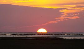 Zonsondergang waddenzee van Hollandse Kijker