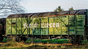 Oude Bierwagon op Station Simpelveld by John Kreukniet