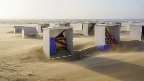 Storm op het Katwijkse strand