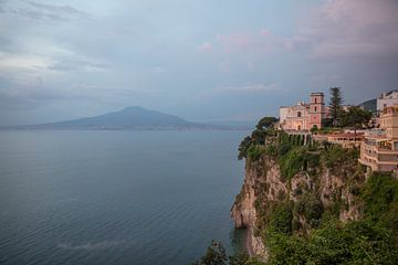 Blick auf den Vesuv von Vico Equence, Italien von Joost Adriaanse