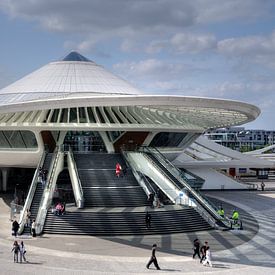 Centraal station Bergen België van architect Santiago Calatrava van Watze D. de Haan