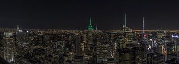 New York panorama by night von Rene Ladenius Digital Art