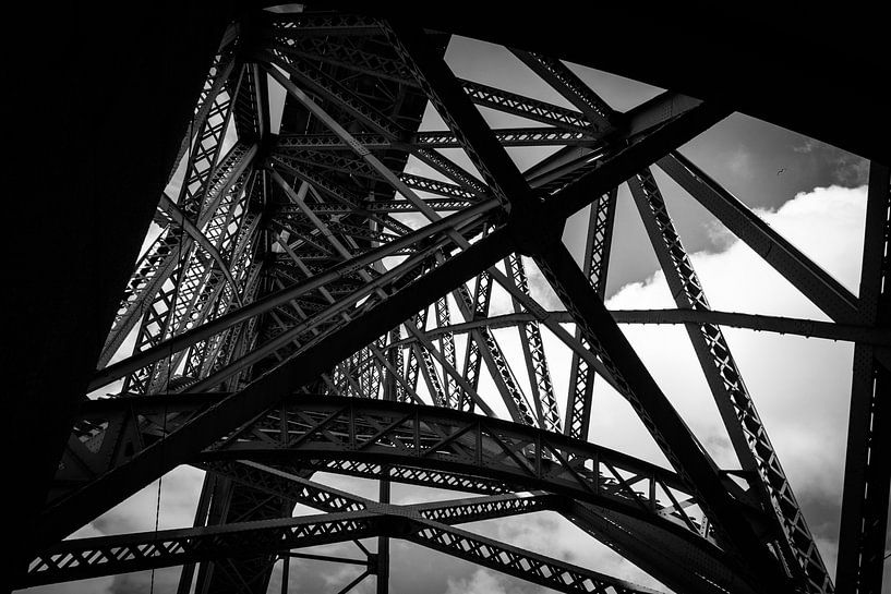 Ponte Luís I by Marloes van Mourik
