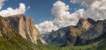 Tunnel View met El Capitan en Half Dome, Yosemite National Park, Californië, Verenigde Staten, VS, van Markus Lange