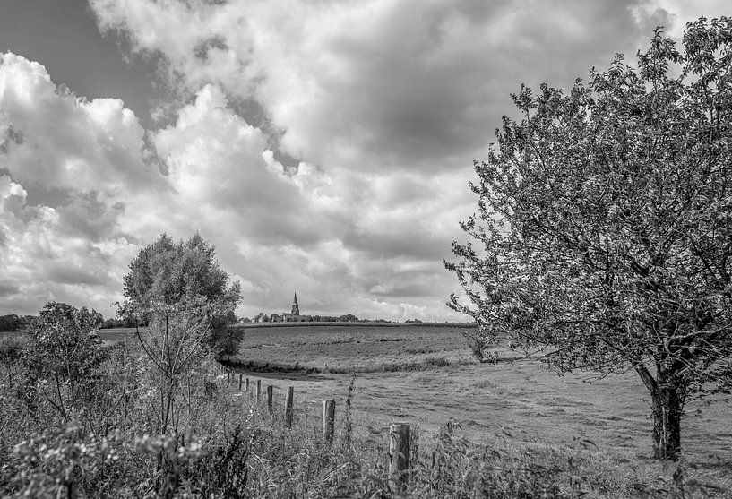 Kerkdorp Vijlen gelegen tussen de Limburgse Heuvels van John Kreukniet