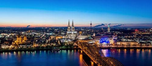Cologne Panorama by davis davis
