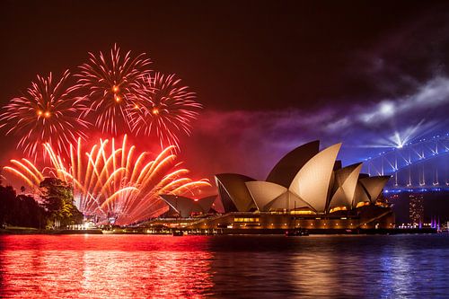 FEU D'ARTIFICE DE L'OPÉRA DE SYDNEY sur Jiri Viehmann