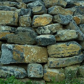 Stone wall by Ivo Michielsen