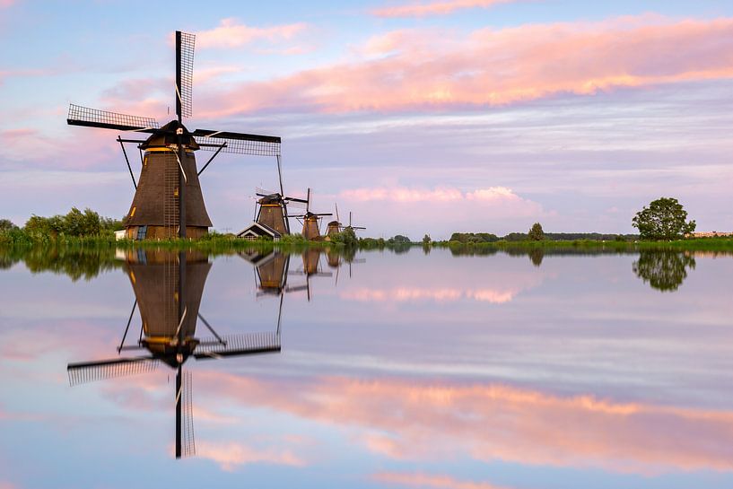 Reflection Kinderdijk. van Jan Koppelaar