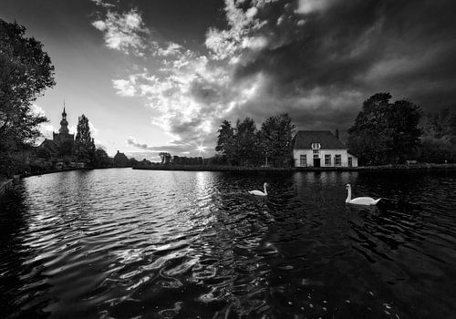 Gardiens de la Maison du Ferry / Overschie sur Rob de Voogd / zzapback