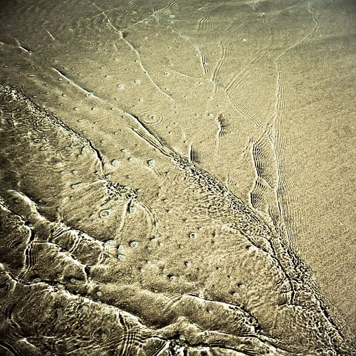 Down to the waterline 2